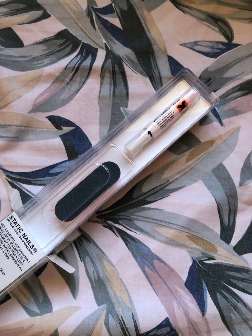 Original Static Nails Glue On Nails, Beauty & Personal Care, Hands