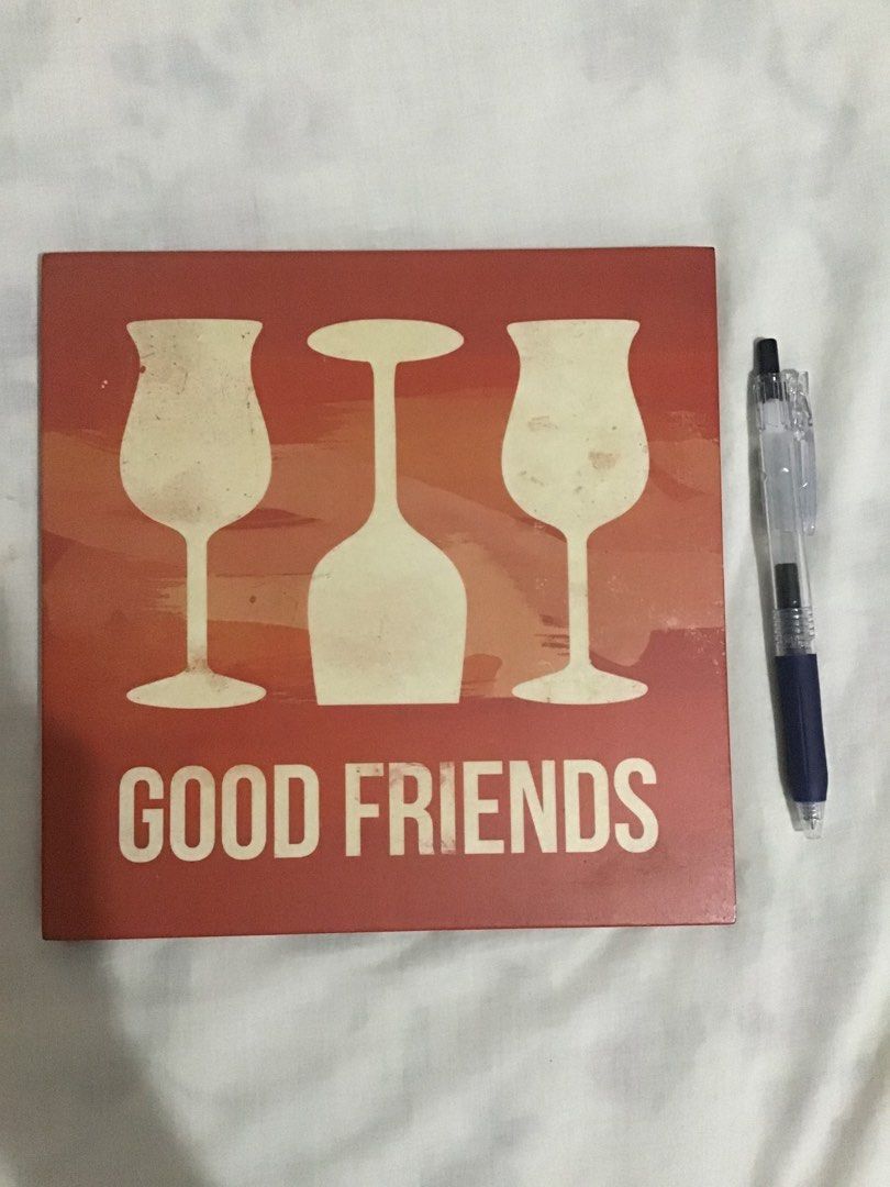 Papemelroti "Good Friends" wall decor (Category: Wall Decor) located in Dagupan City. Submitted by gamitnimoi (Listing ID 1207379490, Image 2). Description: Papemelroti "Good friends" wall decor. Flaw: Scratches Its sturdy and heavy. Whole piece is intact, but this is a display piece from when I used to sell papemelroti itema so is has some scratches. 2 pieces available .