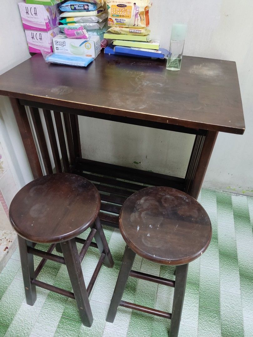 Picket and Rail Breakfast Table and chairs, Furniture & Home Living