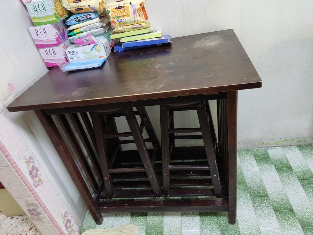 Picket and Rail Breakfast Table and chairs, Furniture & Home Living