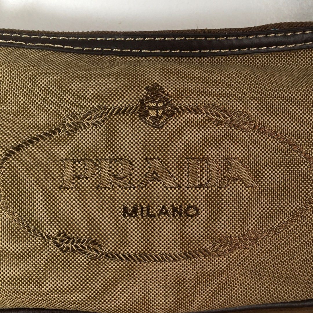 PRADA tessuto brown pochette - Vintage by Ebba AB