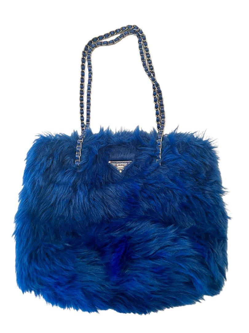 Prada faux fur chain shoulder bag Prada 鮮藍色假毛雙錬肩孭袋, 名牌