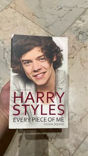 PRELOVED Harry Styles: Every Piece of Me Book (2013)