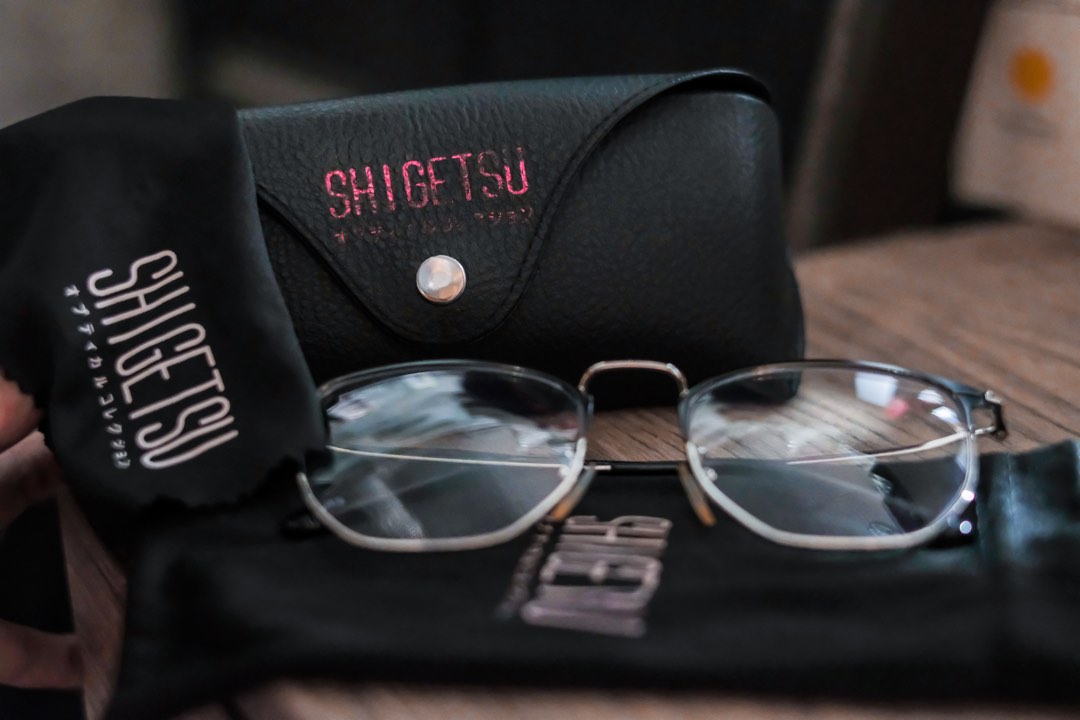 Preloved Shigetsu AntiRadiation Eyeglass Replaceable Lens, Men's