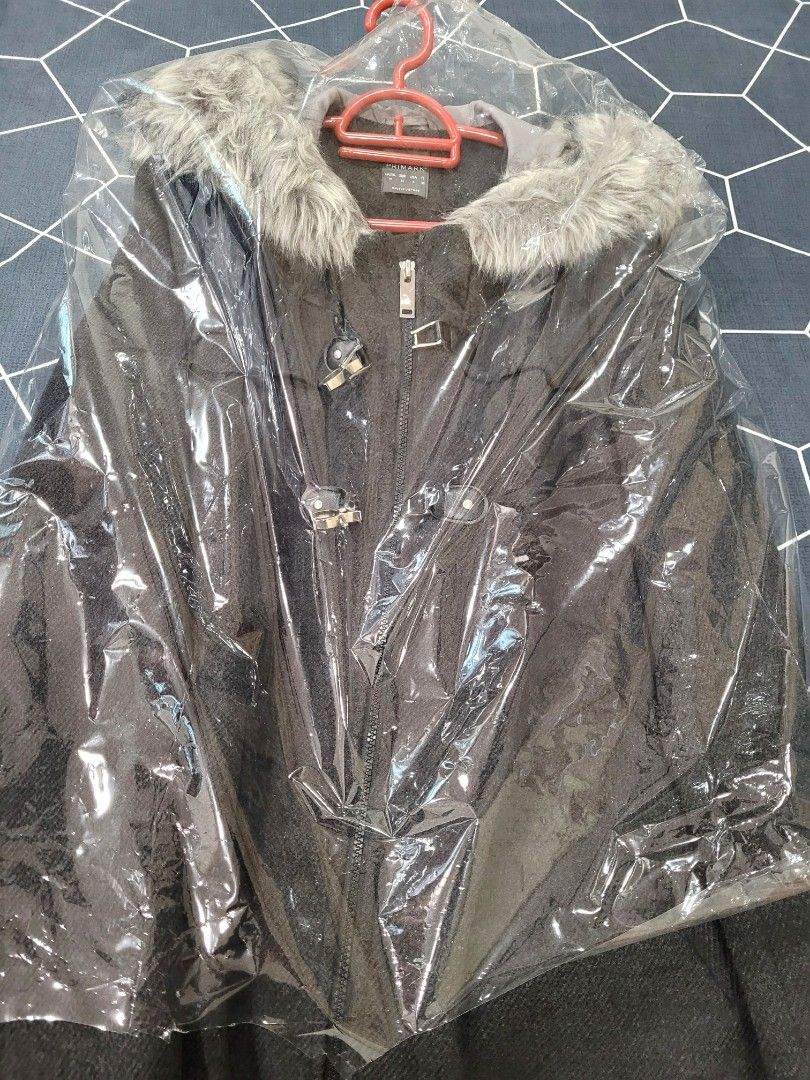 Primark wool jacket with fur hood, Women's Fashion, Coats, Jackets and
