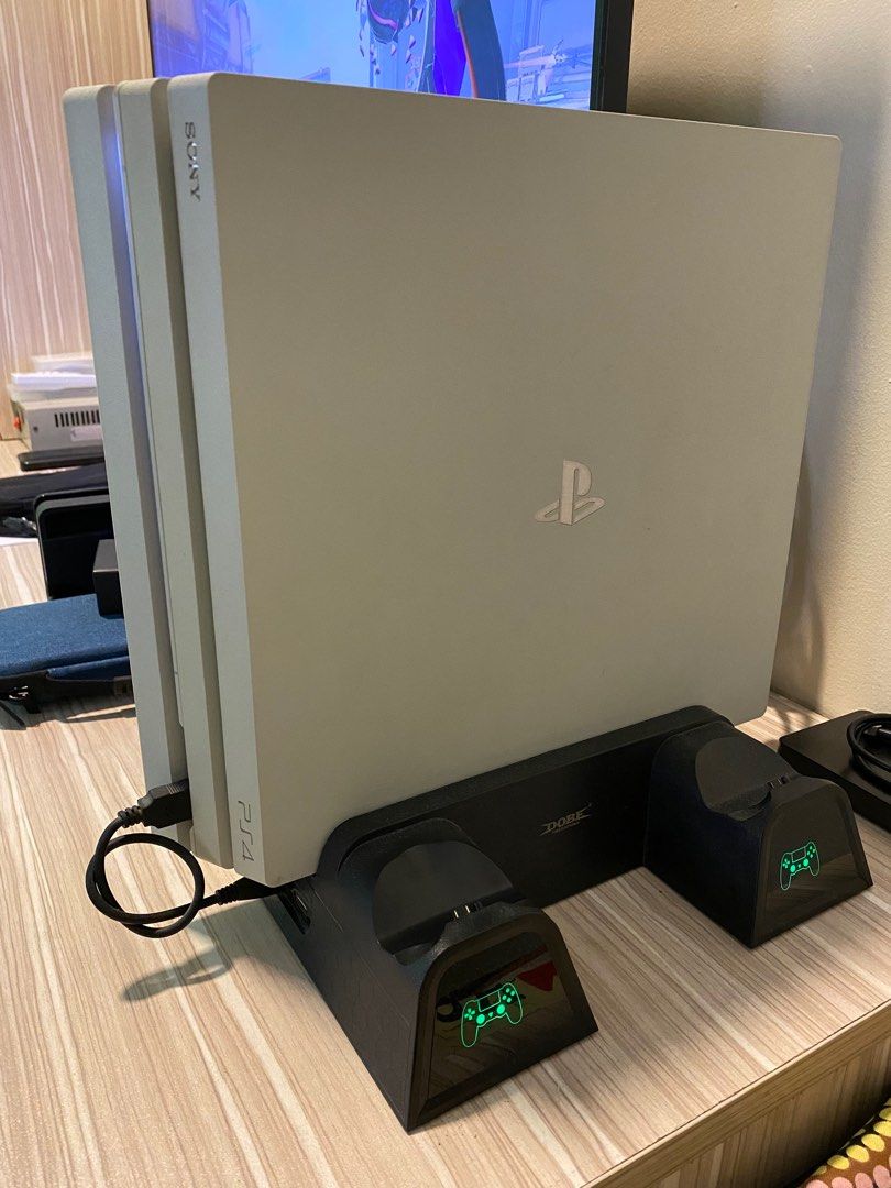 PS4 PRO 1 TERABYTE WITH STAND, Video Gaming, Video Game Consoles