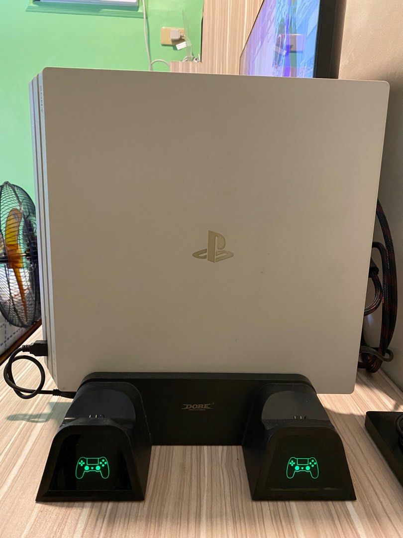 PS4 PRO 1 TERABYTE WITH STAND, Video Gaming, Video Game Consoles