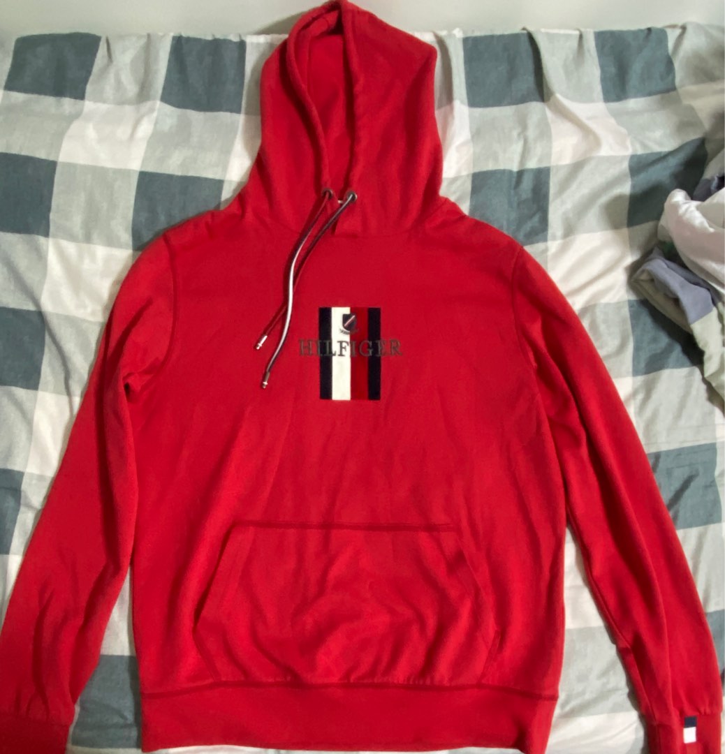 Red tommy shop hilfiger hoodie