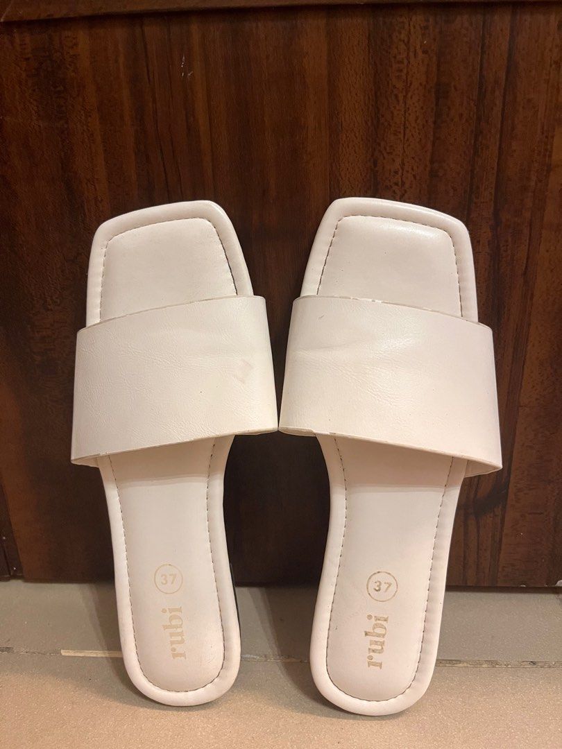 Rubi Shoes Slides Both Size 41 With A Few Sandals Rubi Shoes