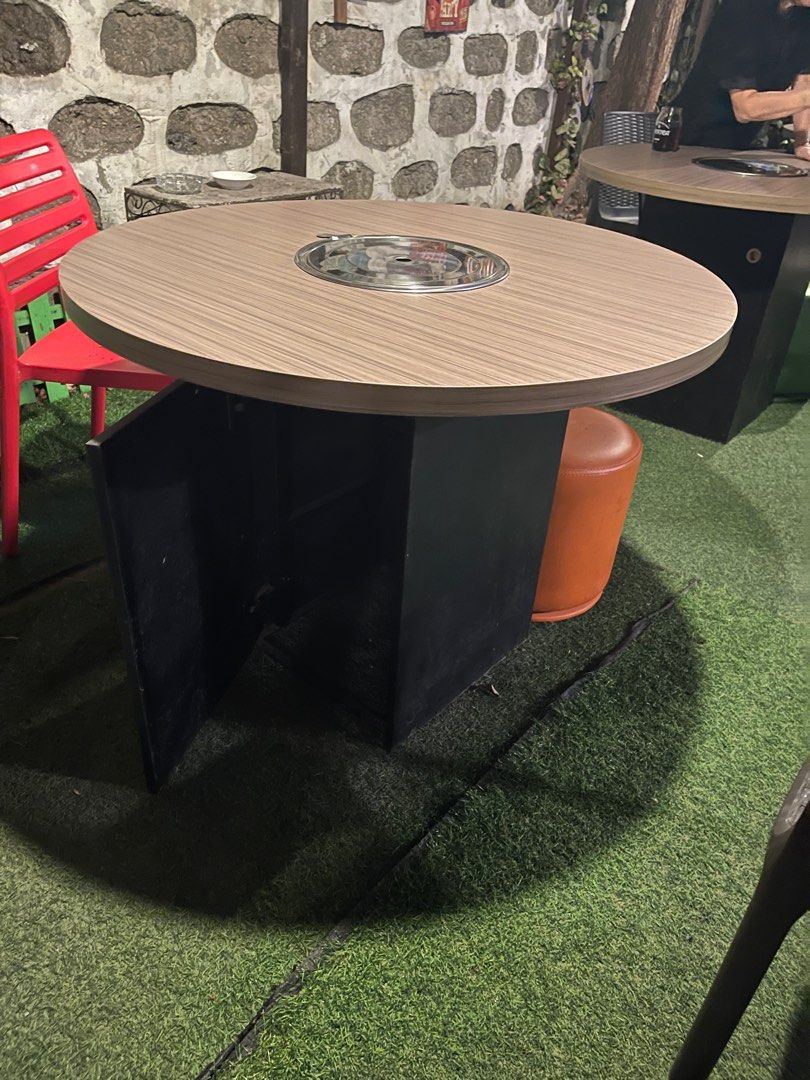 Samgyupsal table charcoal grill, TV & Home Appliances, Kitchen