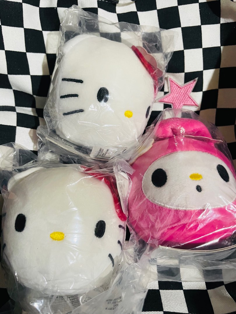 Squeezamals hotsell hello sanrio