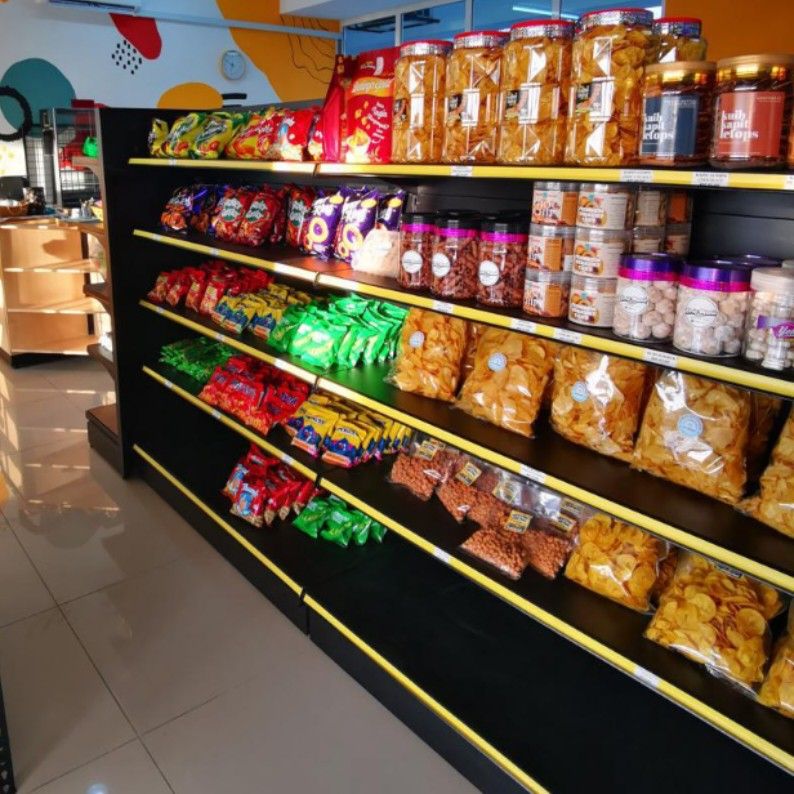 Second Hand Island Gondola Rack, Furniture & Home Living, Furniture, Shelves, & Racks