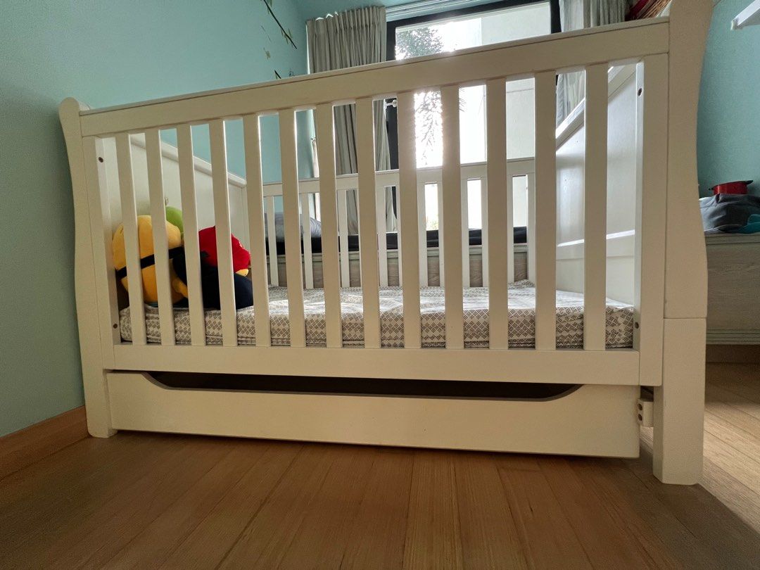 Silver Cross Nostalgia Cot, Babies & Kids, Baby Nursery & Kids