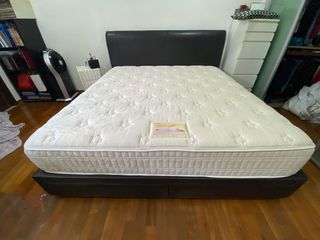 (Category: ) located in . Submitted by jooooelwang (Listing ID 1208496089, Image 1). Description: .