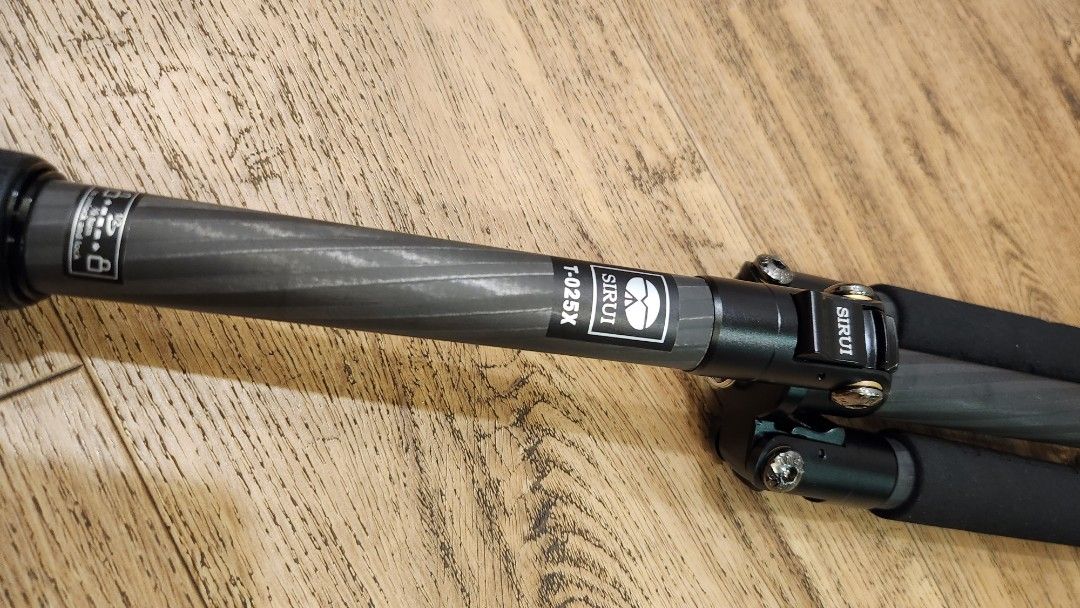 Sirui carbon fiber travel tripod t-025x, Photography, Photography ...