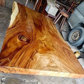 Solid Wood Acacia Dining Table