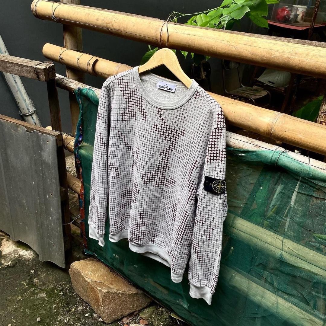 Stone island grid camo sweatshirt hot sale