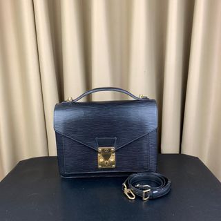 (Kategori: ) berada di . Dikirim oleh adorabags.id (ID iklan 1208520149, Gambar 1). Deskripsi: .