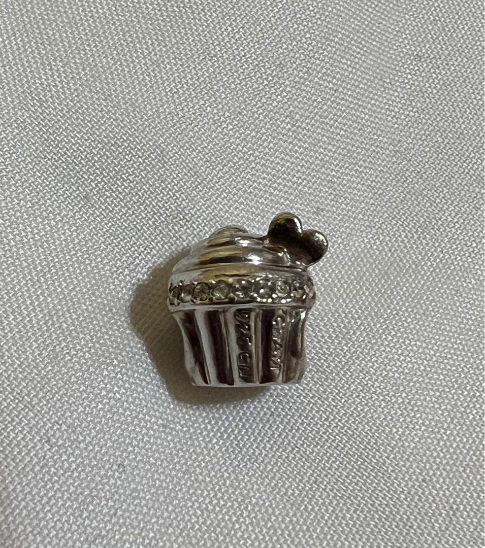 Thomas Sabo Cupcake Charm