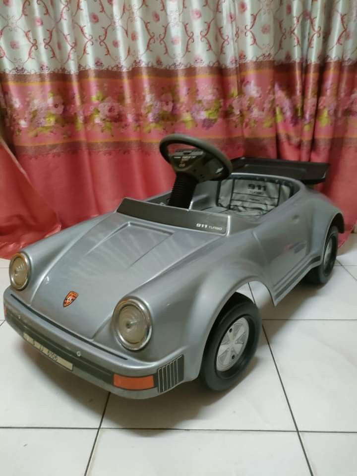 Porsche pedal car for sale hotsell