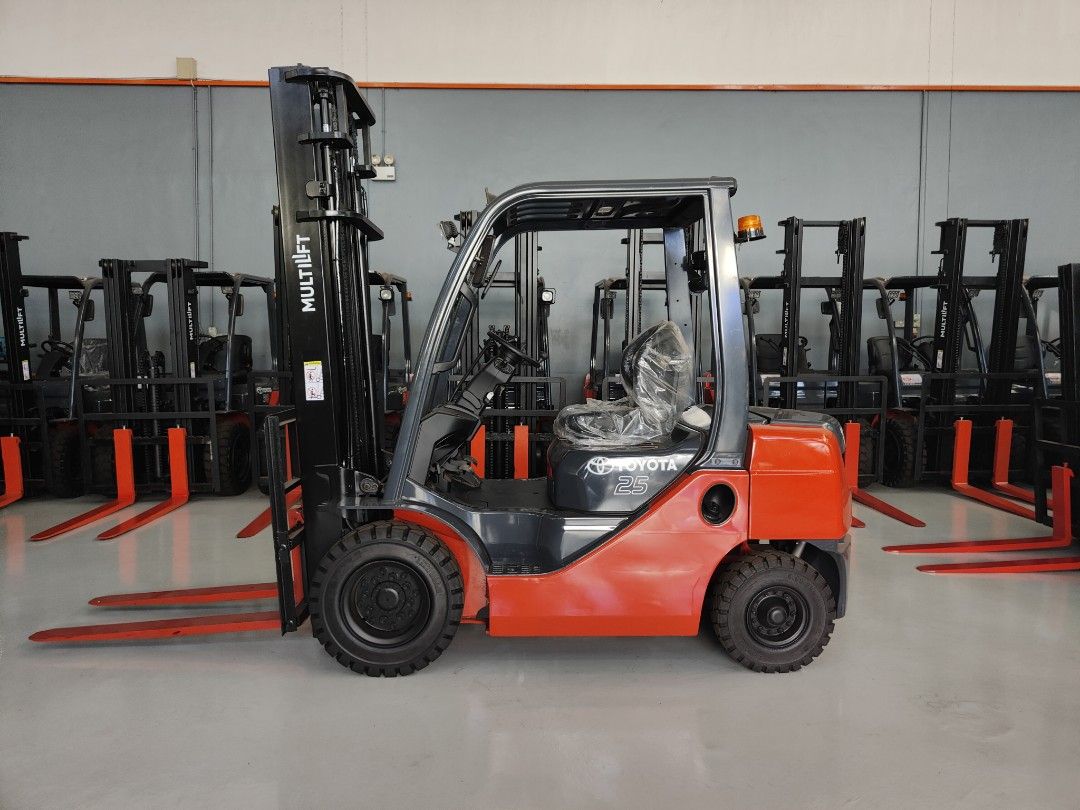 TOYOTA FORKLIFT, Looking For on Carousell