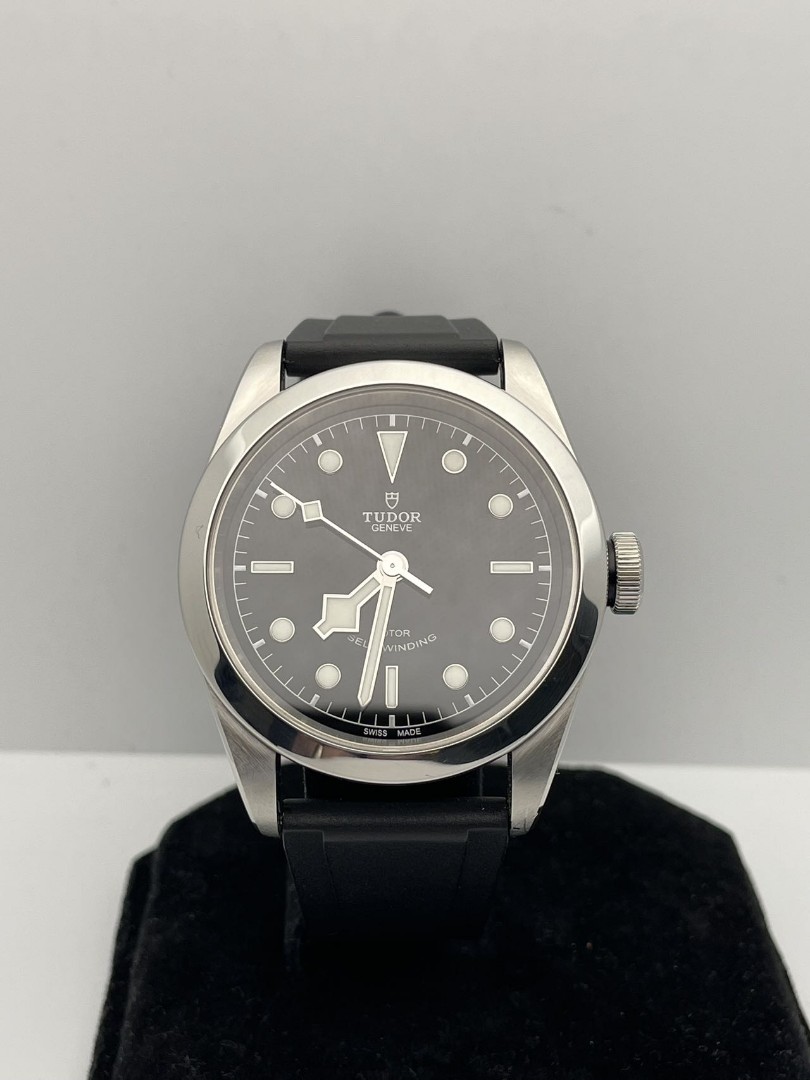 Tudor Black Bay 41, Men'S Fashion, Watches & Accessories, Watches On  Carousell
