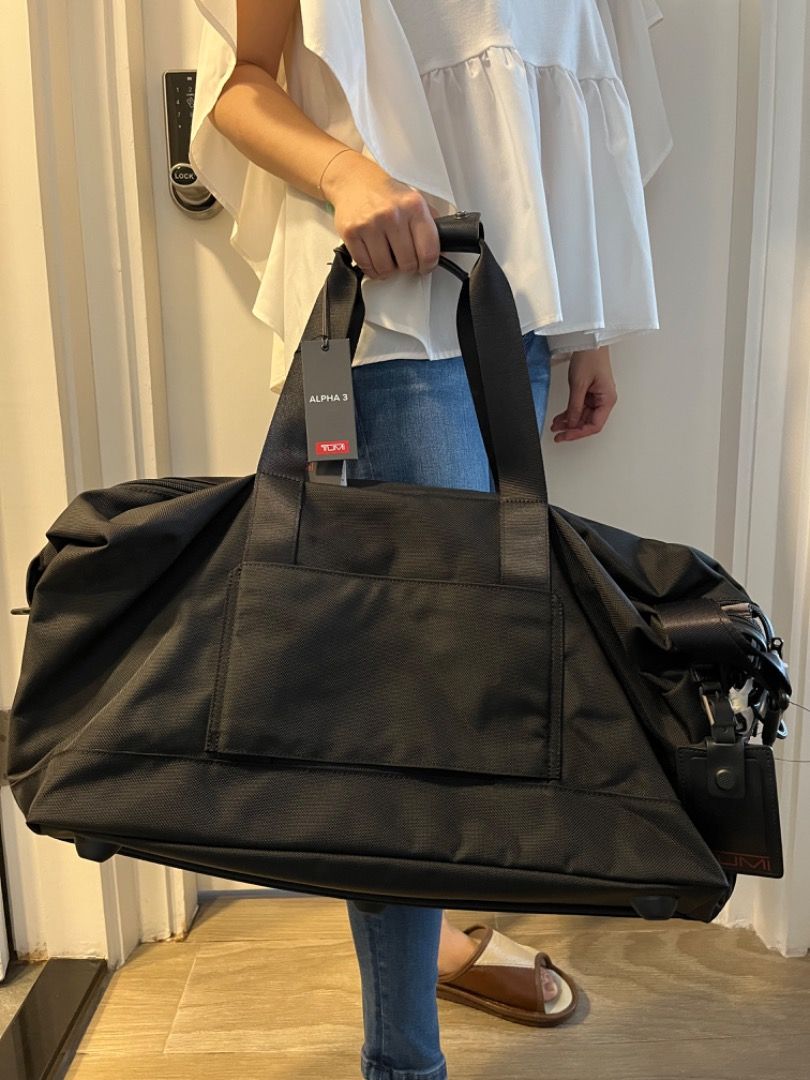 Tumi alpha hot sale double expansion satchel