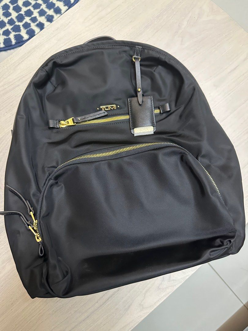 Tumi halle backpack review 2025