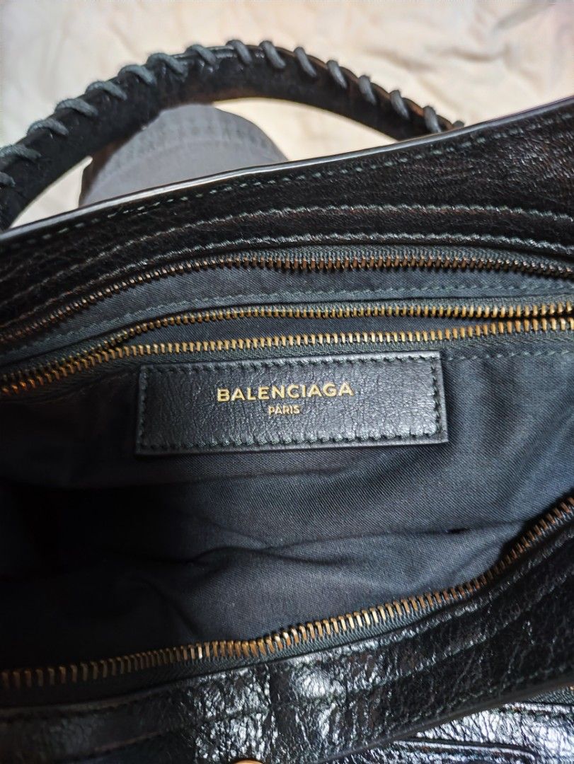 Balenciaga Handbags / Purses: sale up to −40% | Stylight