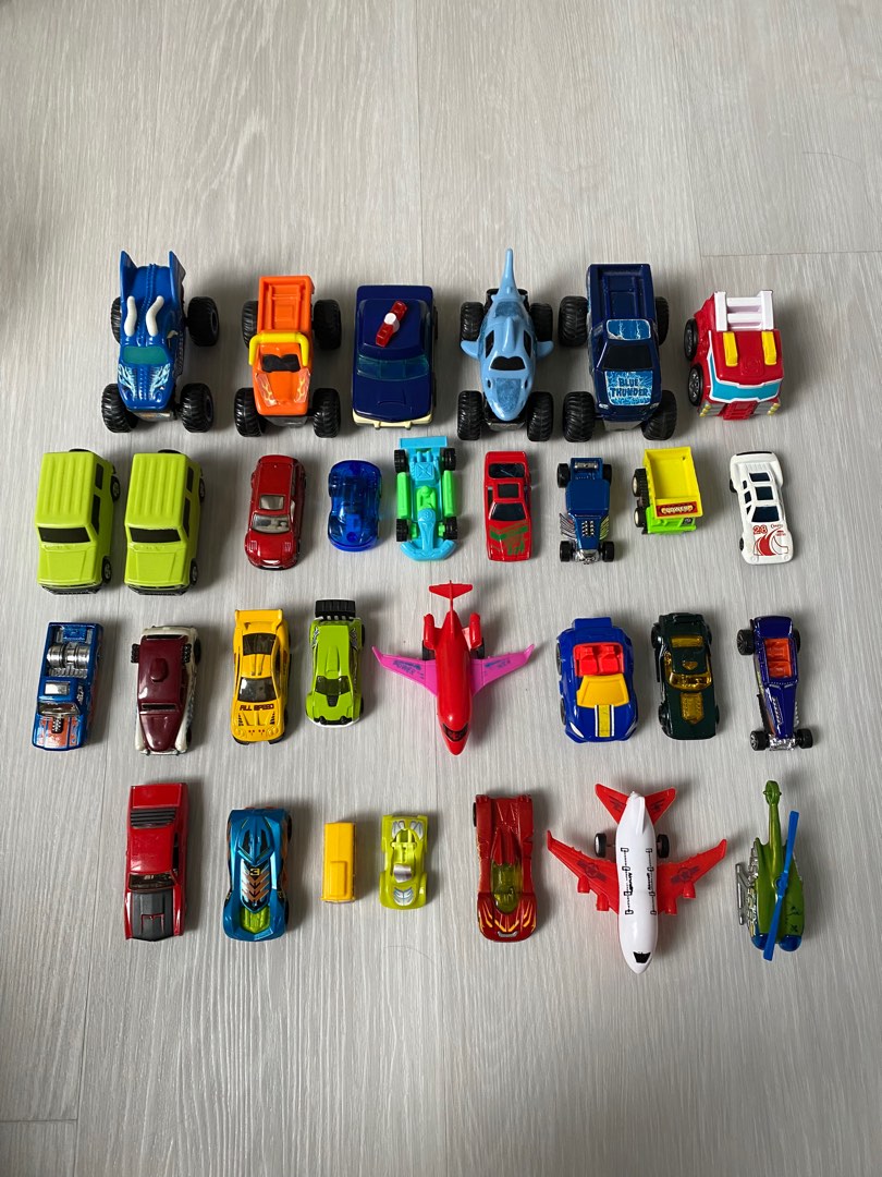 Second hand toy cars for sale discount
