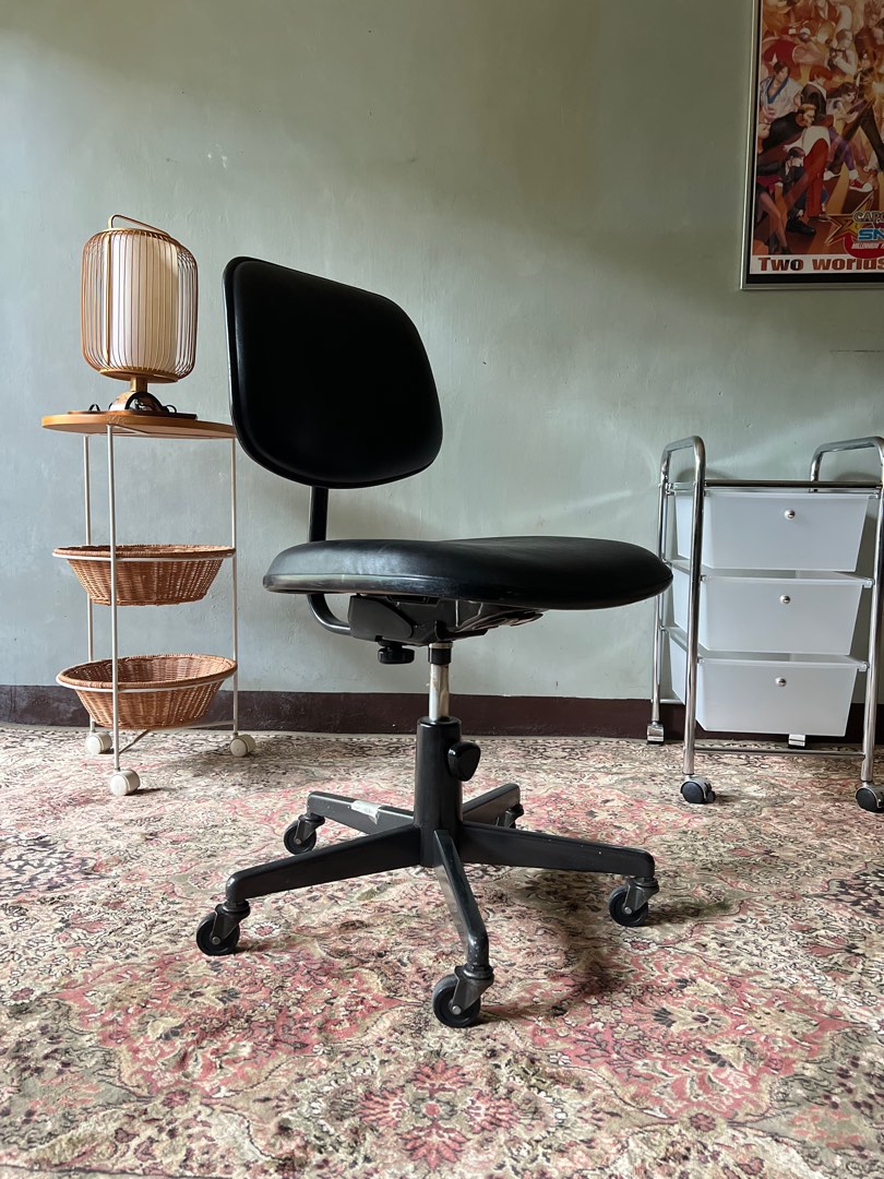 Vintage task chair, Furniture & Home Living, Furniture, Chairs on Carousell