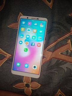 VIVO Y71