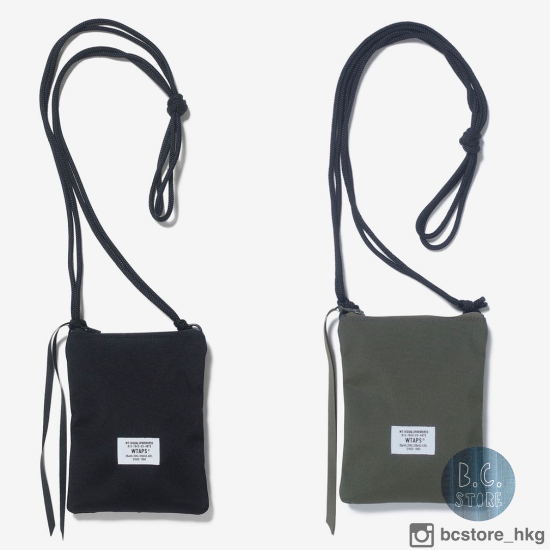 Black HANG OVER  POUCH POLY SPEC