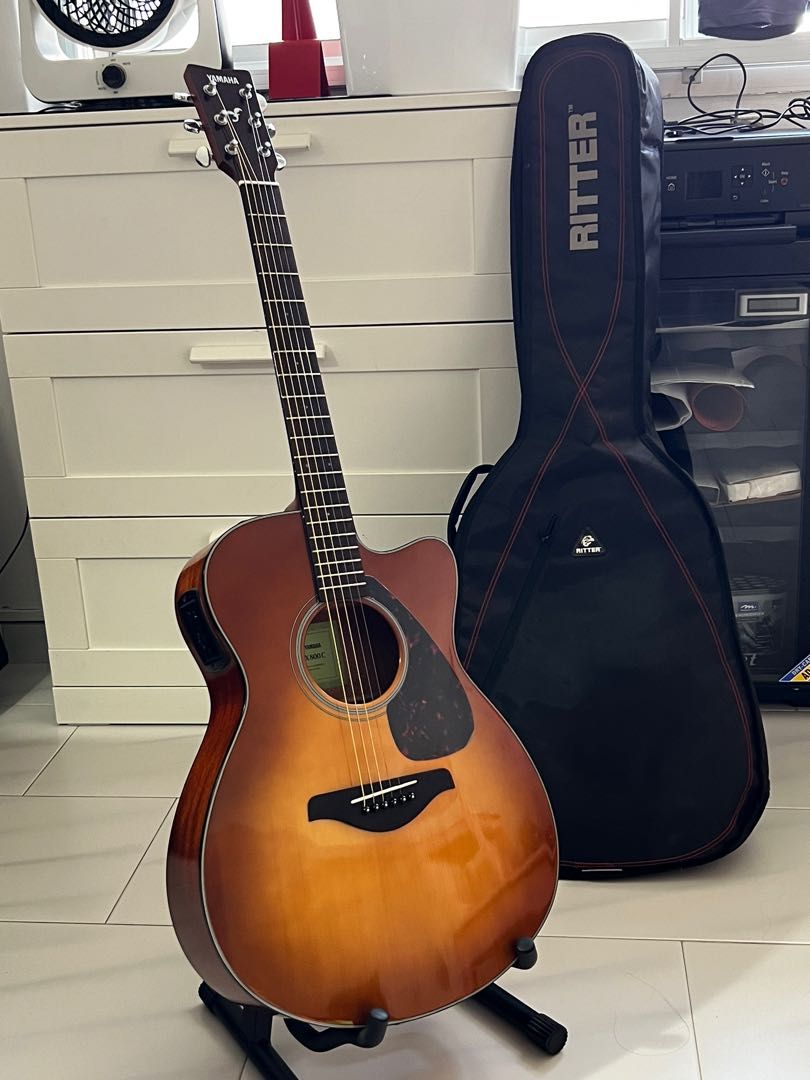 Yamaha fsx800C Acoustic Electric Guitar, Hobbies & Toys, Music & Media ...