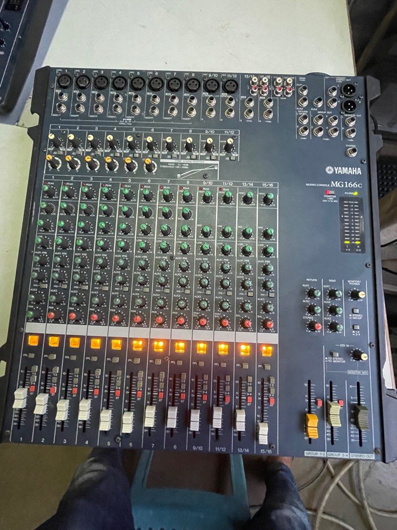 Yamaha MG166C mixing console, Audio, Soundbars, Speakers & Amplifiers