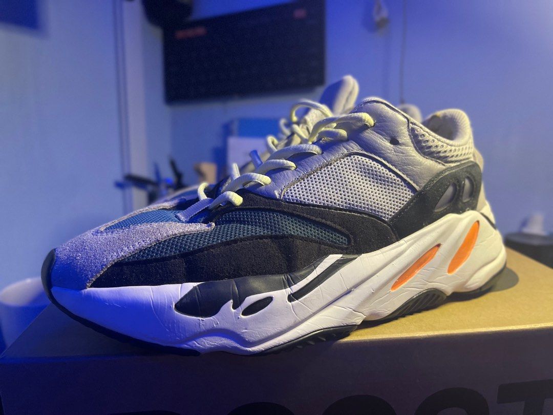Yeezy wave runner hotsell original