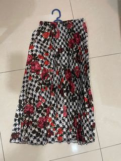 (Category: ) located in . Submitted by YIQIAN0912 (Listing ID 1208659713, Image 1). Description: .