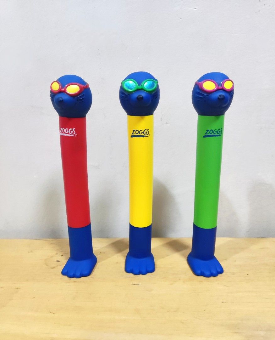 Zoggs Diving Sticks, Hobbies & Toys, Toys & Games on Carousell