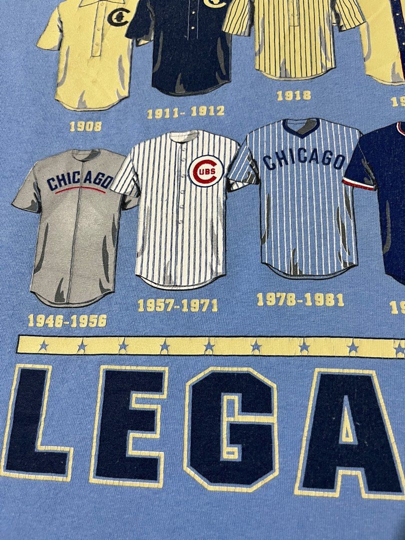 2009 Chicago Cubs Tee, Men's Fashion, Tops & Sets, Tshirts & Polo Shirts on  Carousell