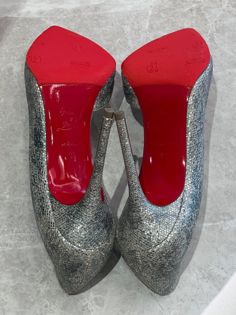 Valentino red bottoms outlet