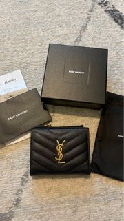 （分類：）位於 。 由 catcatwardrobe 提交（商品編號 1257775443，圖片 1）。簡介： 。