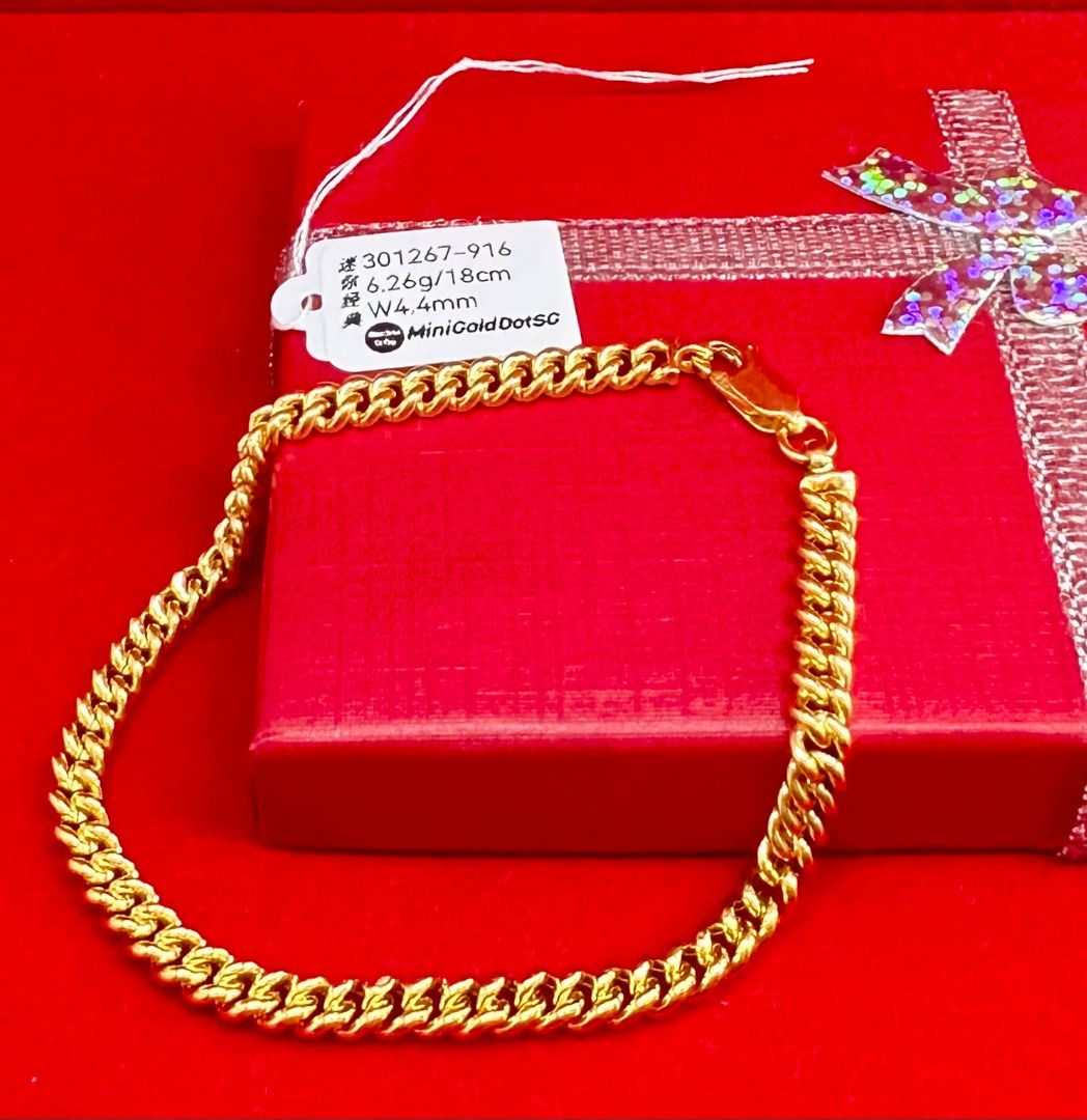 Gold curb bracelet best sale