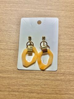 （分類：）位於 。 由 1dsince10 提交（商品編號 1257841035，圖片 1）。簡介： 。