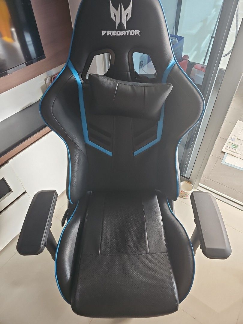 Acer predator Gaming Chair, Furniture & Home Living, Furniture, Chairs ...