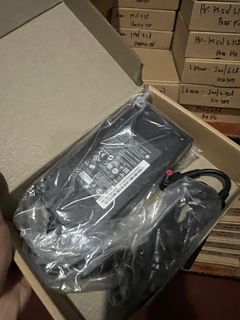Acer Predator Helios 300 Charger 180w 19.5v 9.23a Red Tip