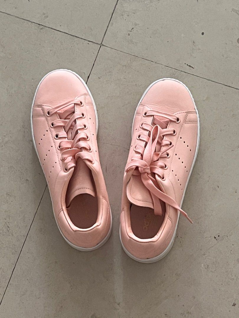 Stan smith store boost coral