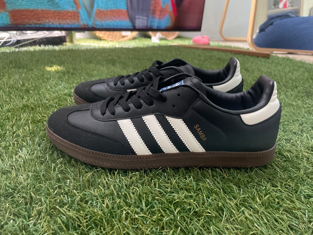 Adidas Sambas, Men's Fashion, Footwear, Sneakers on Carousell