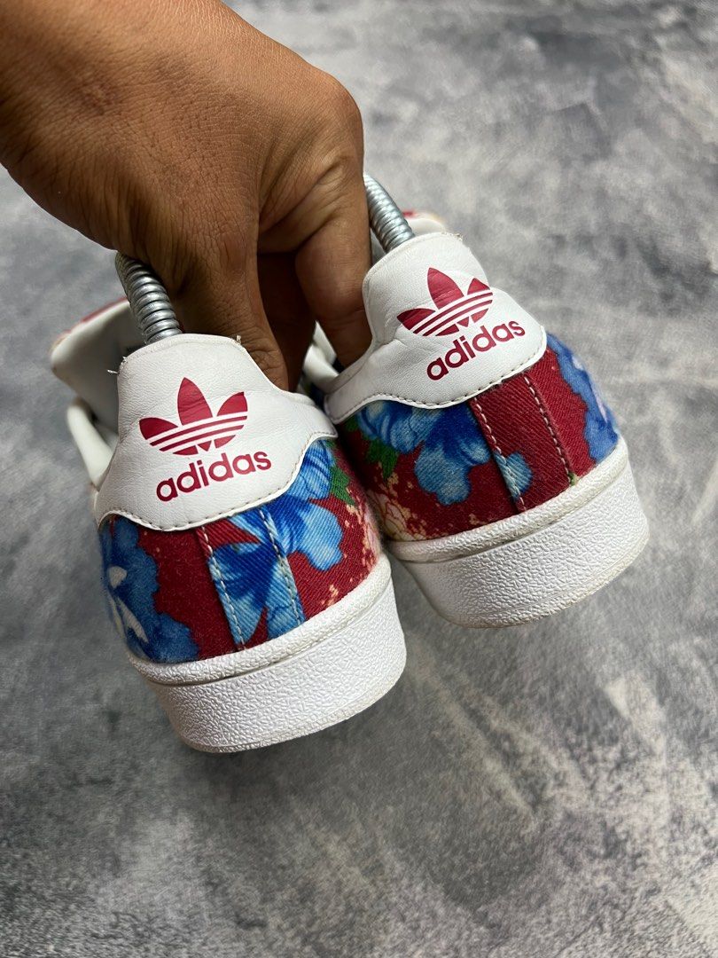 Adidas superstar floral 38 hot sale