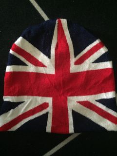 AMERICAN FLAG BEANIE