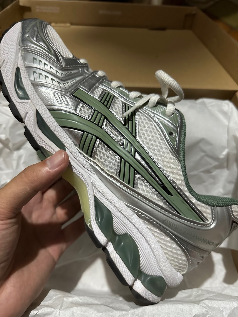 ASICS Kayano 14, 他的時尚, 鞋, 運動鞋在旋轉拍賣